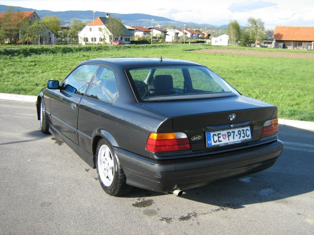 Bmw e36 318iS coupe - foto