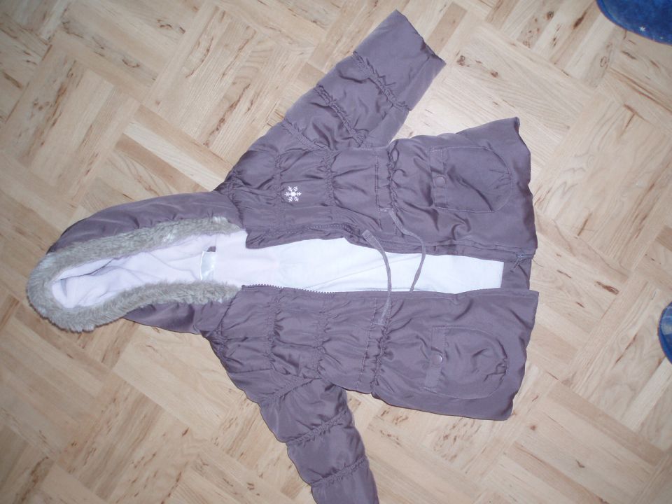 Zimski pajacki, bunde, jakne - foto povečava