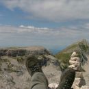 Na vrh peskov, pogled na Krn (desno), Batognico (levo) in moje utrujene noge : )