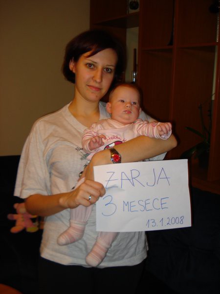 Zarja 3 mesece - foto povečava