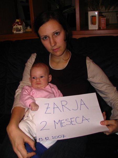Zarja 2 meseca - foto