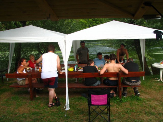 štrudl party + rafting: 12.6.2008 - foto