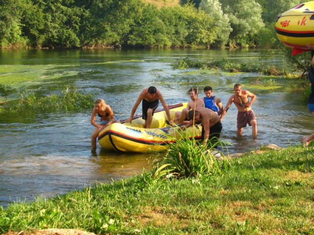 štrudl party + rafting: 12.6.2008 - foto