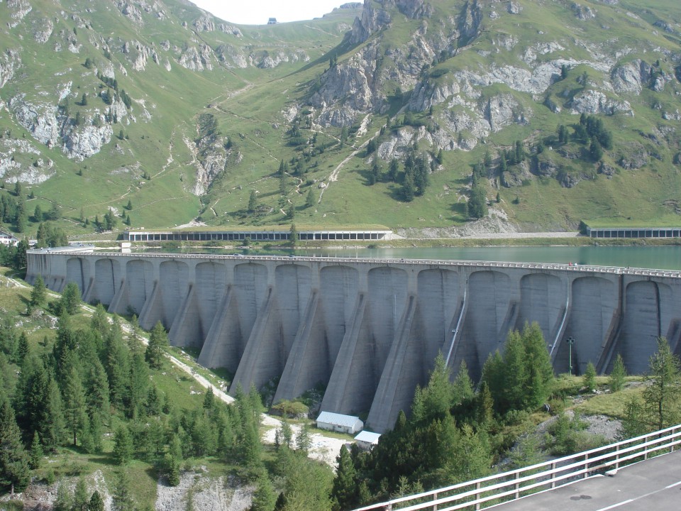  
JEZERO -LAGO DI FEDAIA