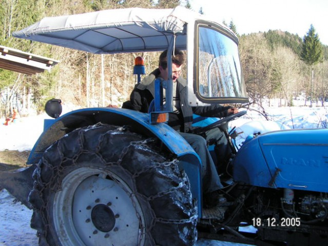 Vinko traktorist - foto