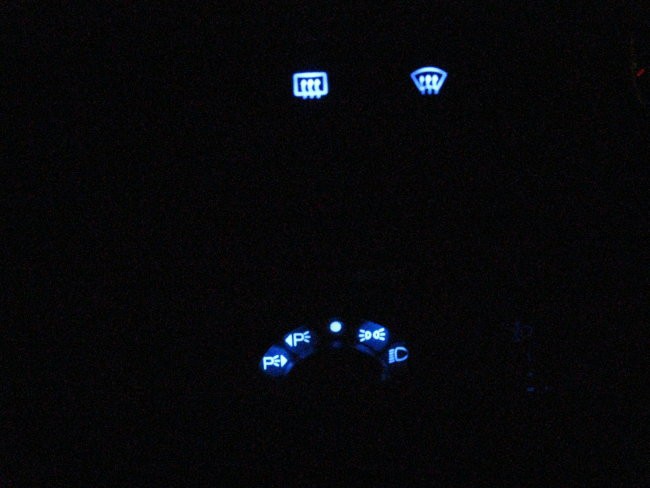 Mondeo blue LED  - foto povečava
