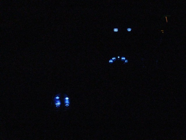 Mondeo blue LED  - foto