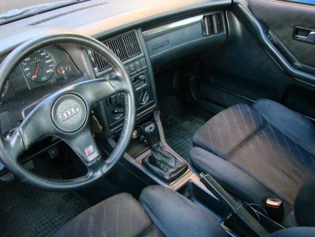 Audi 80 quattro - foto