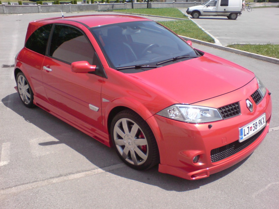 Megane sport & hyundai coupe - foto povečava