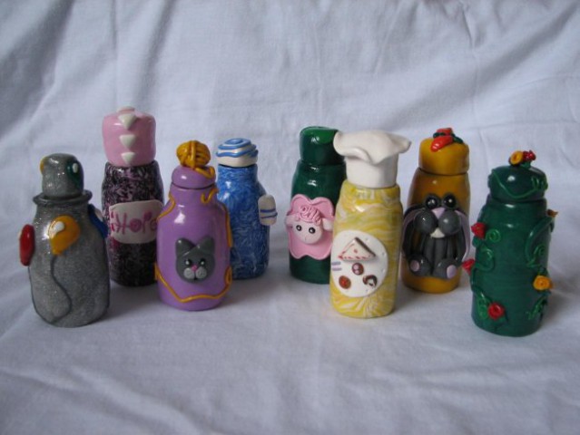 Stekleničke upanja - Bottles of hope - foto