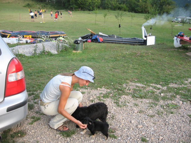 Žabljak-po 3 dneh viroze sta me v dobro voljo spravila ponosna mamica in njena kepica