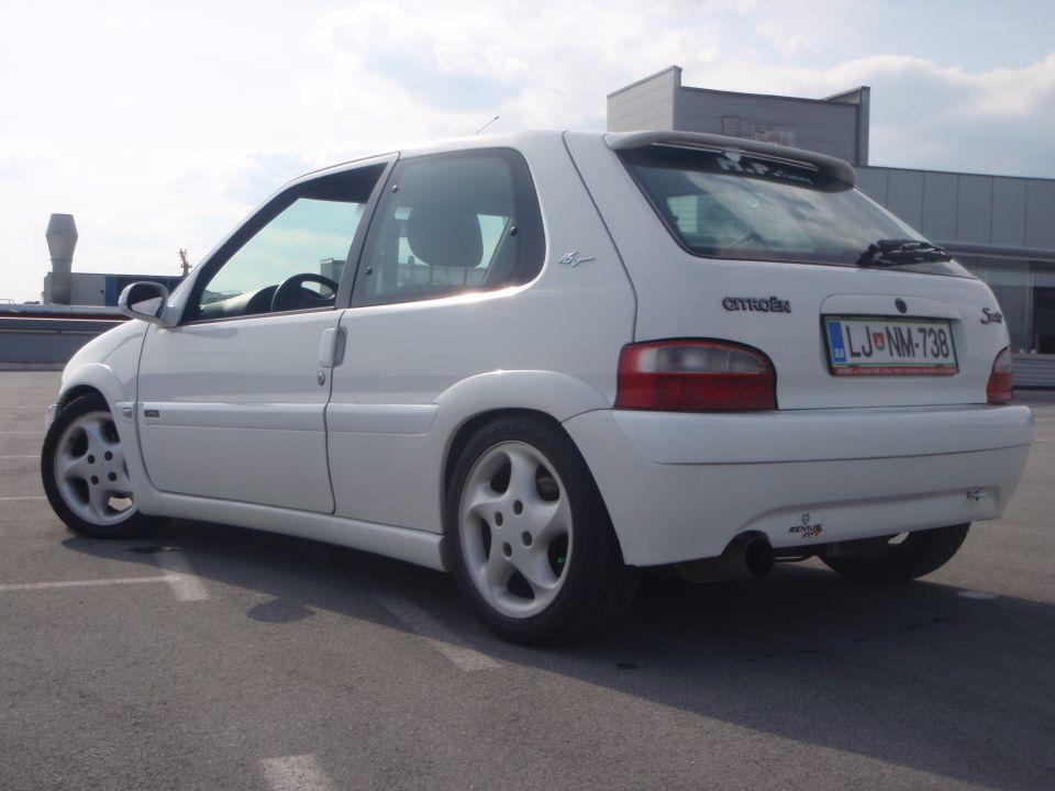 Saxo 1.6 16v VTS - foto povečava