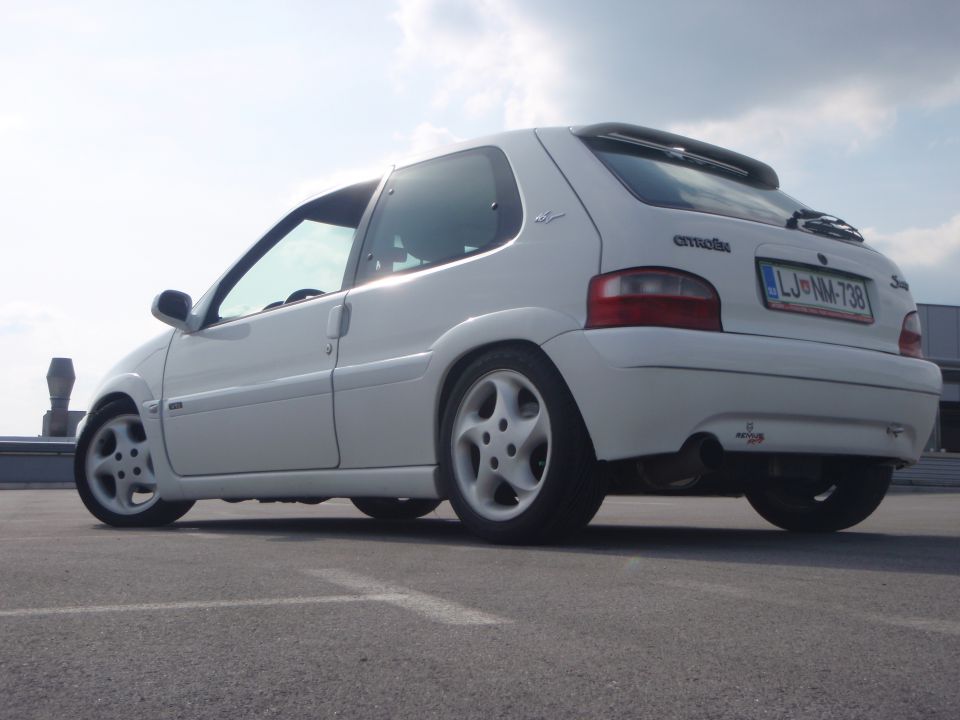 Saxo 1.6 16v VTS - foto povečava