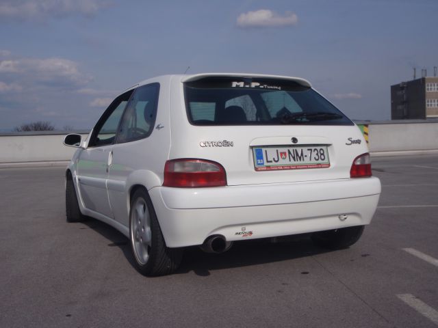 Saxo 1.6 16v VTS - foto