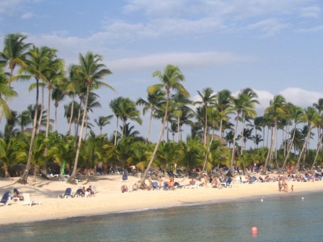 Pa še enkrat Bayahibe plaža, ena najlepših v Dominikani
