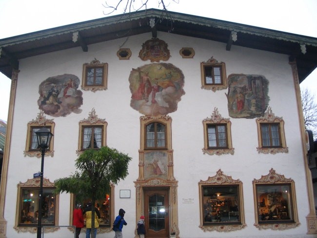 Poslikave na hišah v Routah na Bavarskem