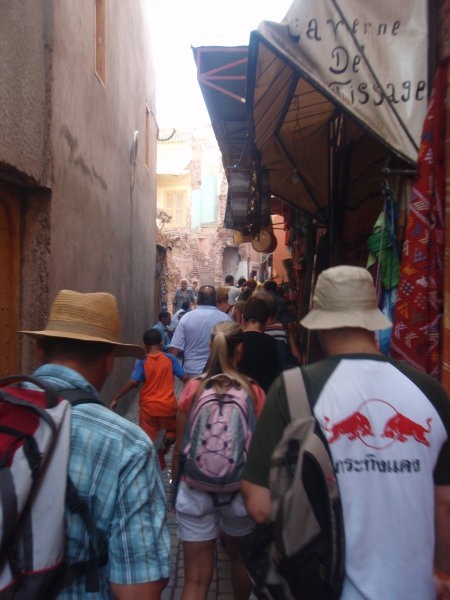 Sprehajanje po hodnikih marrakechega souka