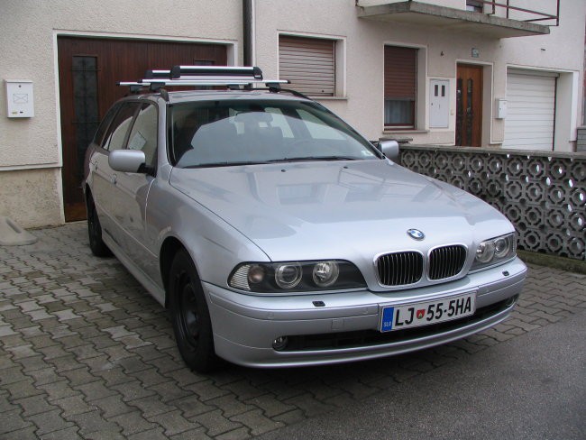 BMW 520i Touring - foto povečava