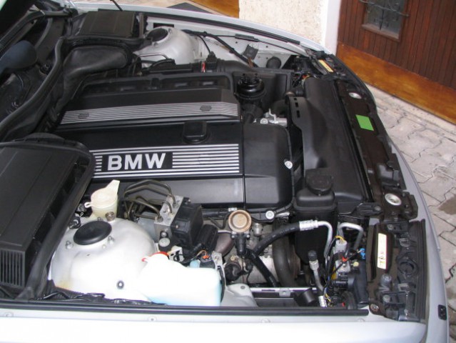 BMW 520i Touring - foto