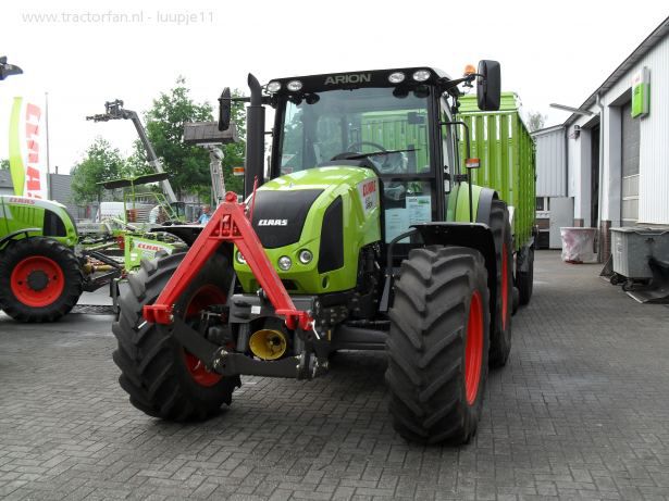 Claas arion 430 - foto