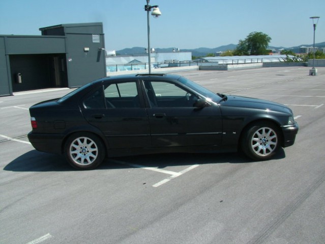 E36 320i - foto