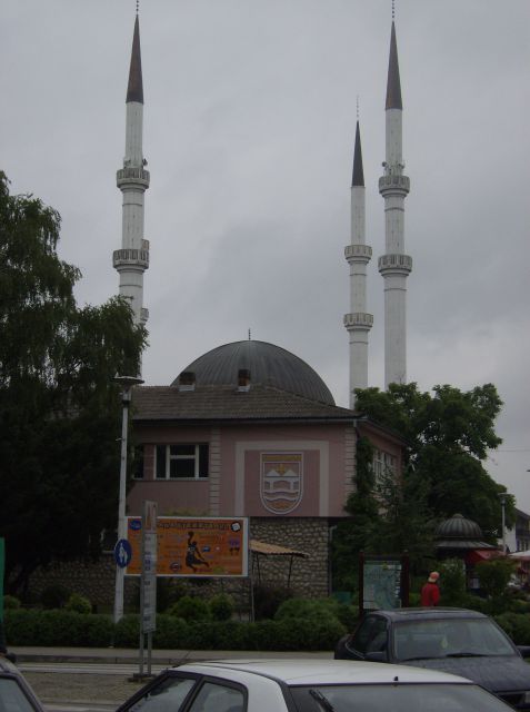 Hamzi-begova džamija u s.mostu 22.07.2012 - foto