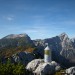 035
Križevnik Aljažev stolpič v panorami Velikega vrha in Ojstrice