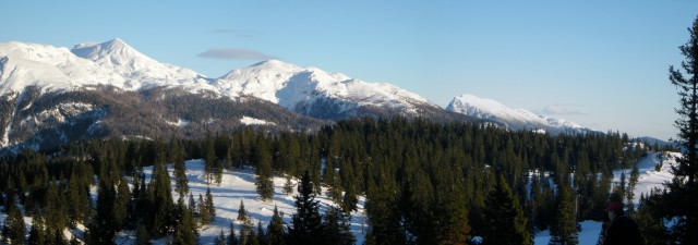 Panorama Velike planine Veliki vrh, Dleskovec in Raduha