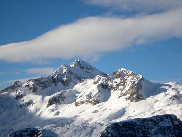 Na vrhu Mrežc, pogled na Triglav, Kredarico in Rž