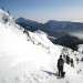 Košuta, spust po strminah Kofce gore, pogled na Storžič in Tolsti vrh 