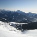 Košuta, pogled na planino Kofce v panorami Savinjskih  Alp, Storžiča in Tolstega vrha