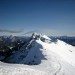 Košuta, pot na Veliki vrh, pogled nazaj na Kladivo, desno Savinjske  Alpe levo Obir