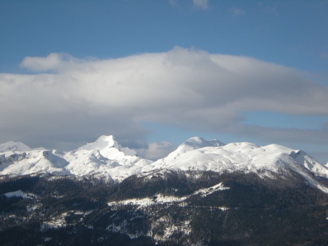 Na Lepenatki, pogled na Kamniško-Savinjske Alpe, Ojstrico in Veliki vrh