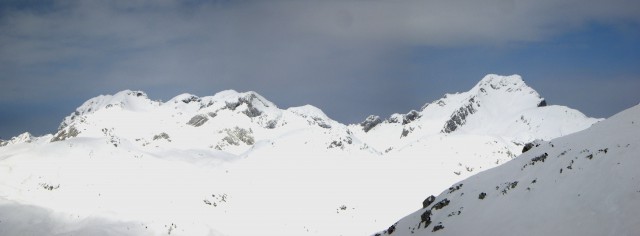 Na Desko, panoramski pogled na Planjavo in Ojstrico