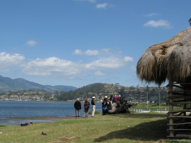 Ekvador  Jezero San Pablo - foto