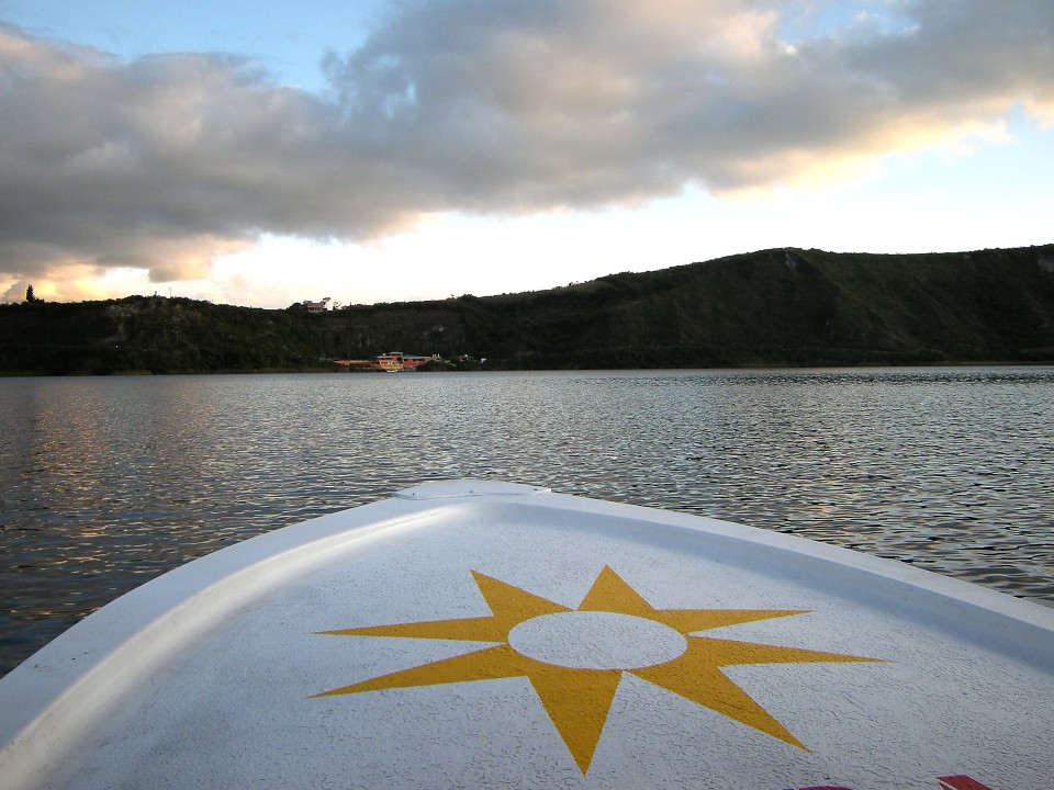 Ekvador Jezero in vulkan Cotacachi - foto povečava