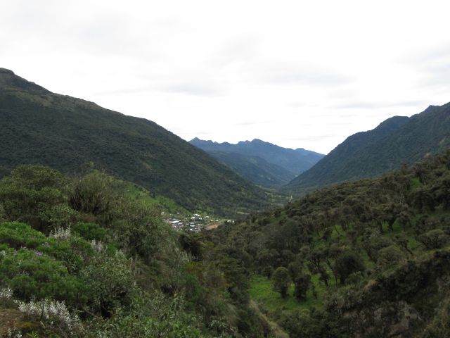 Ekvador Qyacachi - foto