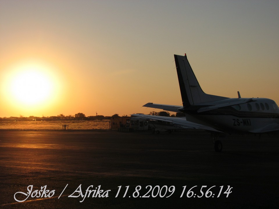 Afrika 2009  - začnite od zadaj !!! - foto povečava