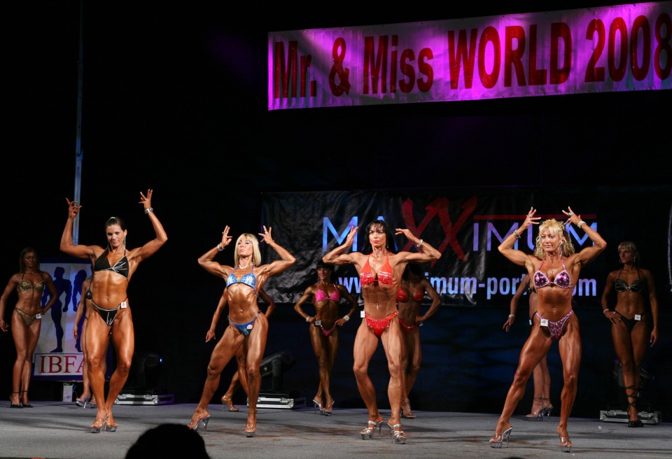 Svetovno prvenstvo miss fitnes 08 - foto povečava