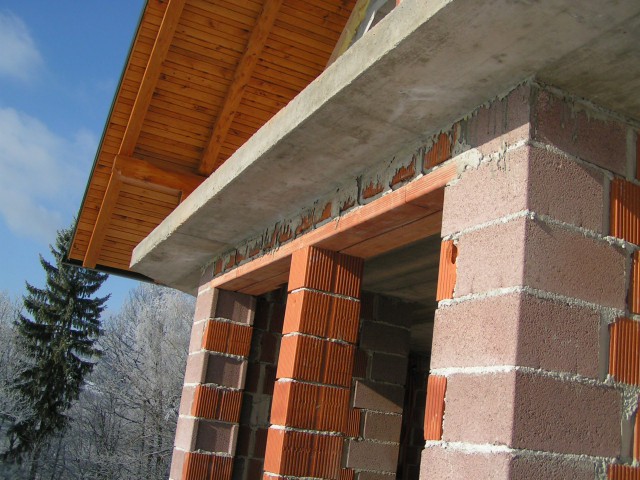 Daljši balkon 
