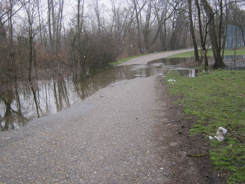Poplave april 2013 - foto povečava