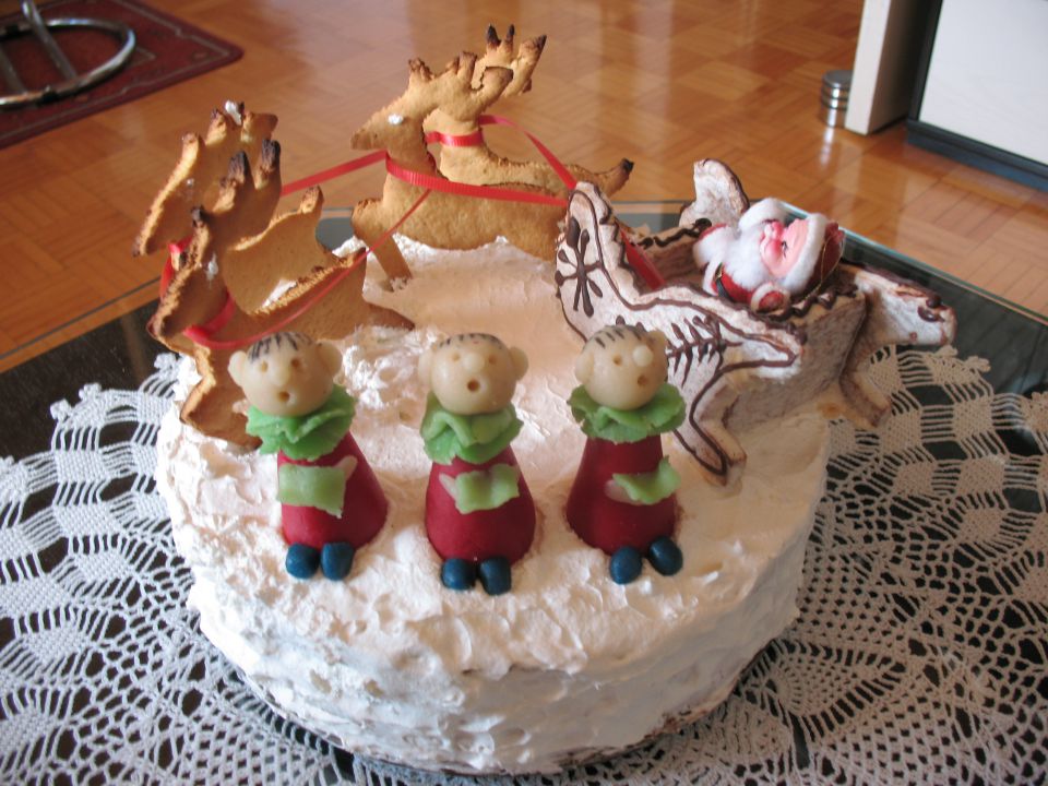 PECIVO - Božična torta