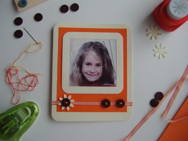 Postopek je opisan na strani:
http://www.moj-album.com/album/8390974/

Avtor: hijacinta