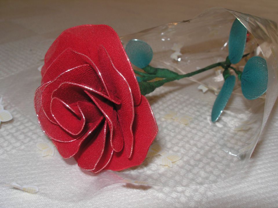 Rože iz najlonk - foto povečava