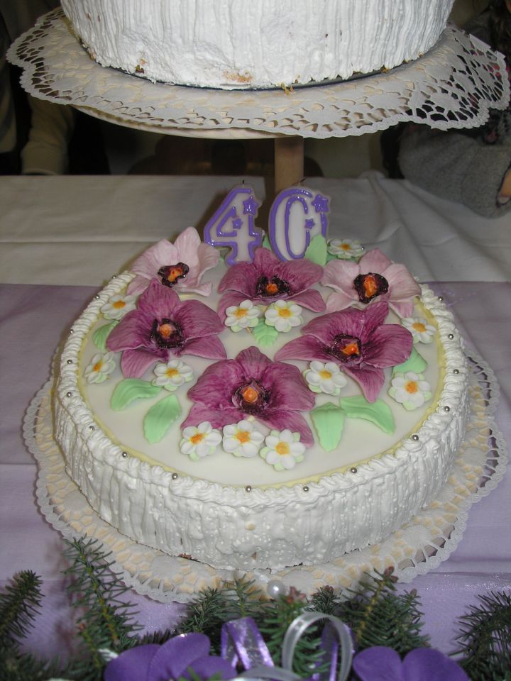 Spodnji del torte