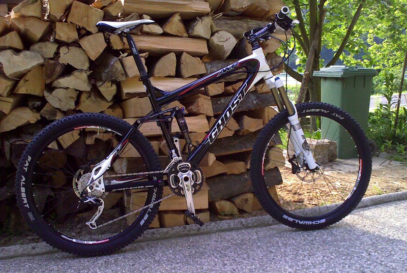 Ghost - foto povečava