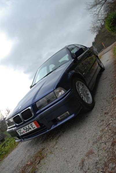 BMW Compact 323ti - foto