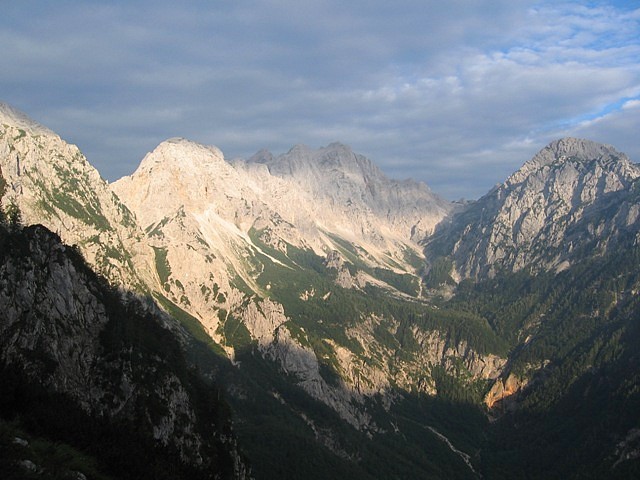 Gore nad Okrešljem