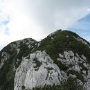 po grebenu naprej na Travnik