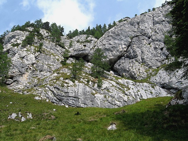 Steno obidem v levo